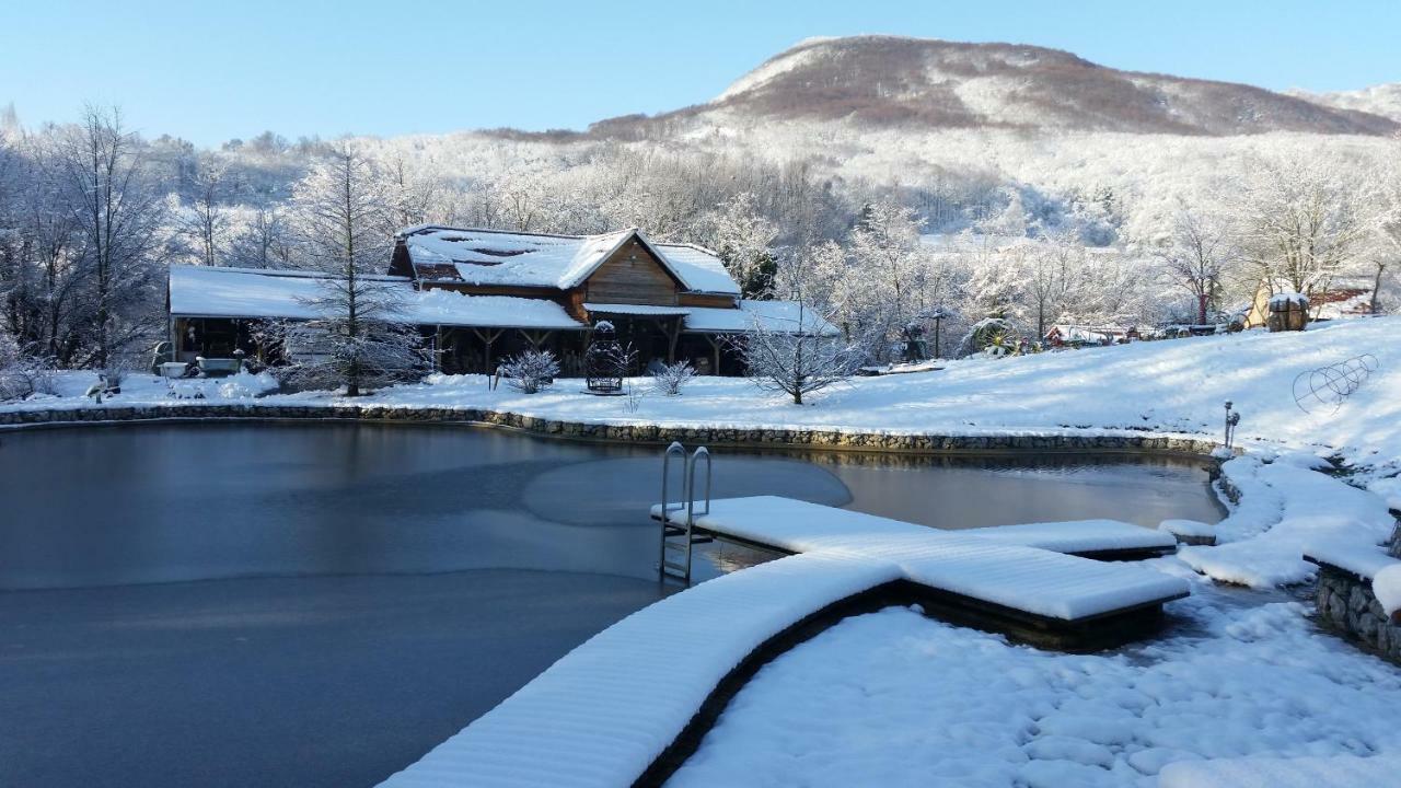 Country House With A Pool In Medvednica Nature Park Zagreb Buitenkant foto