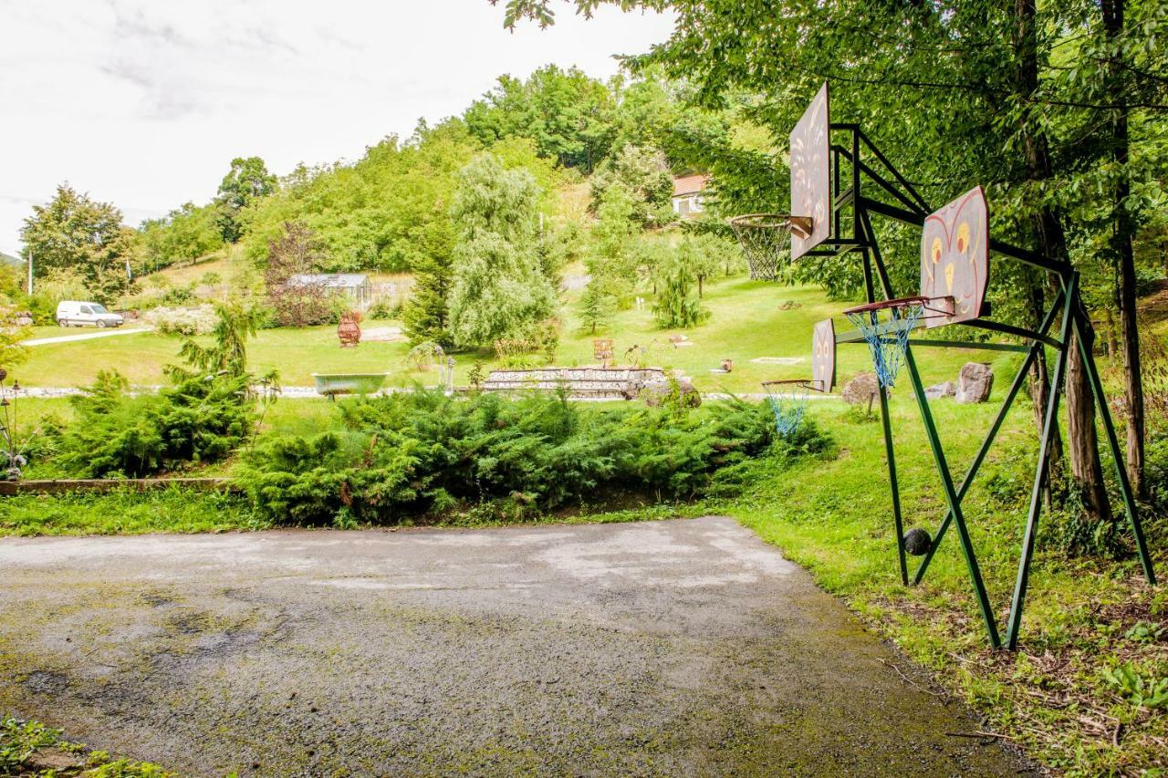 Country House With A Pool In Medvednica Nature Park Zagreb Buitenkant foto